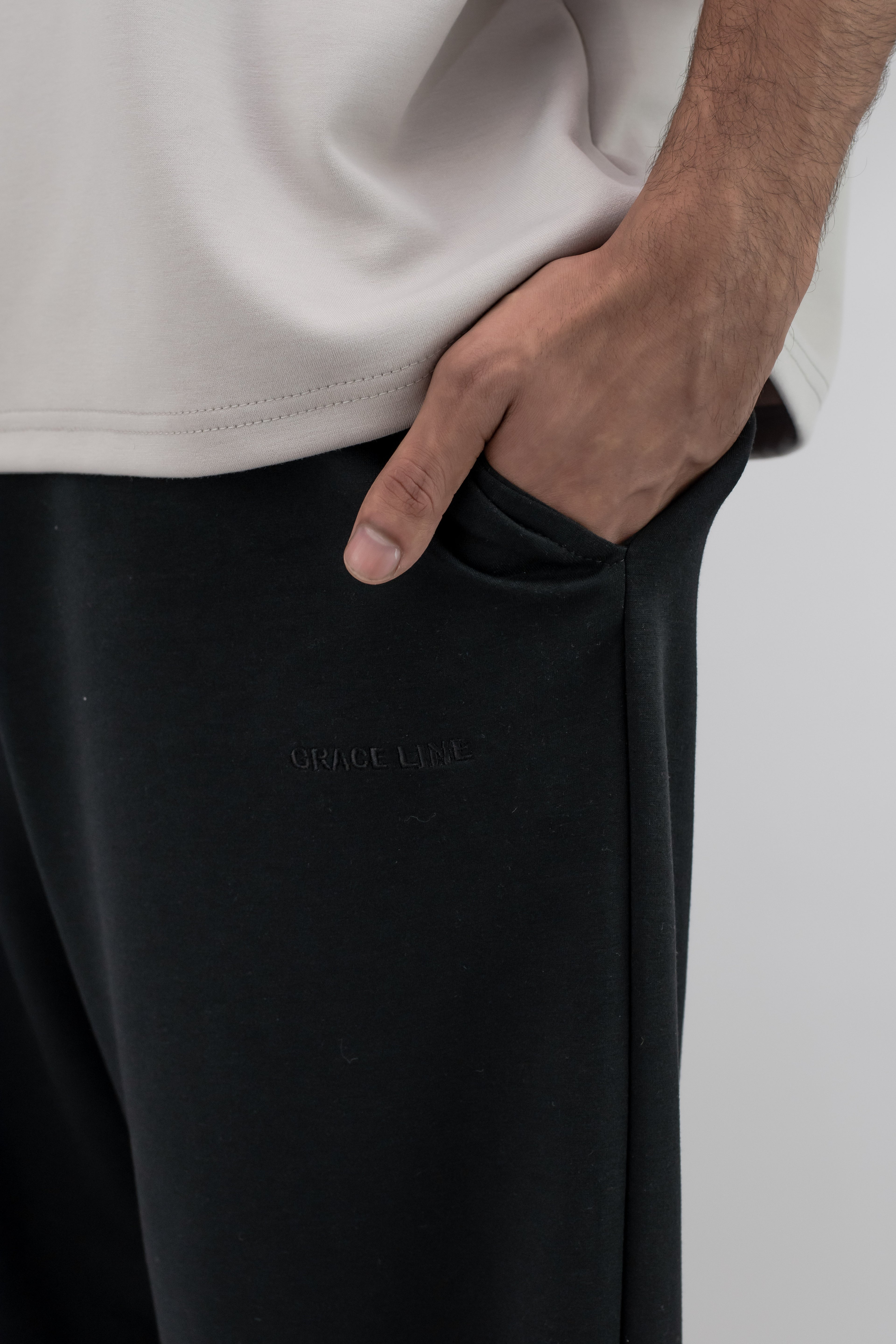 Straight Baggy Trouser (Black)