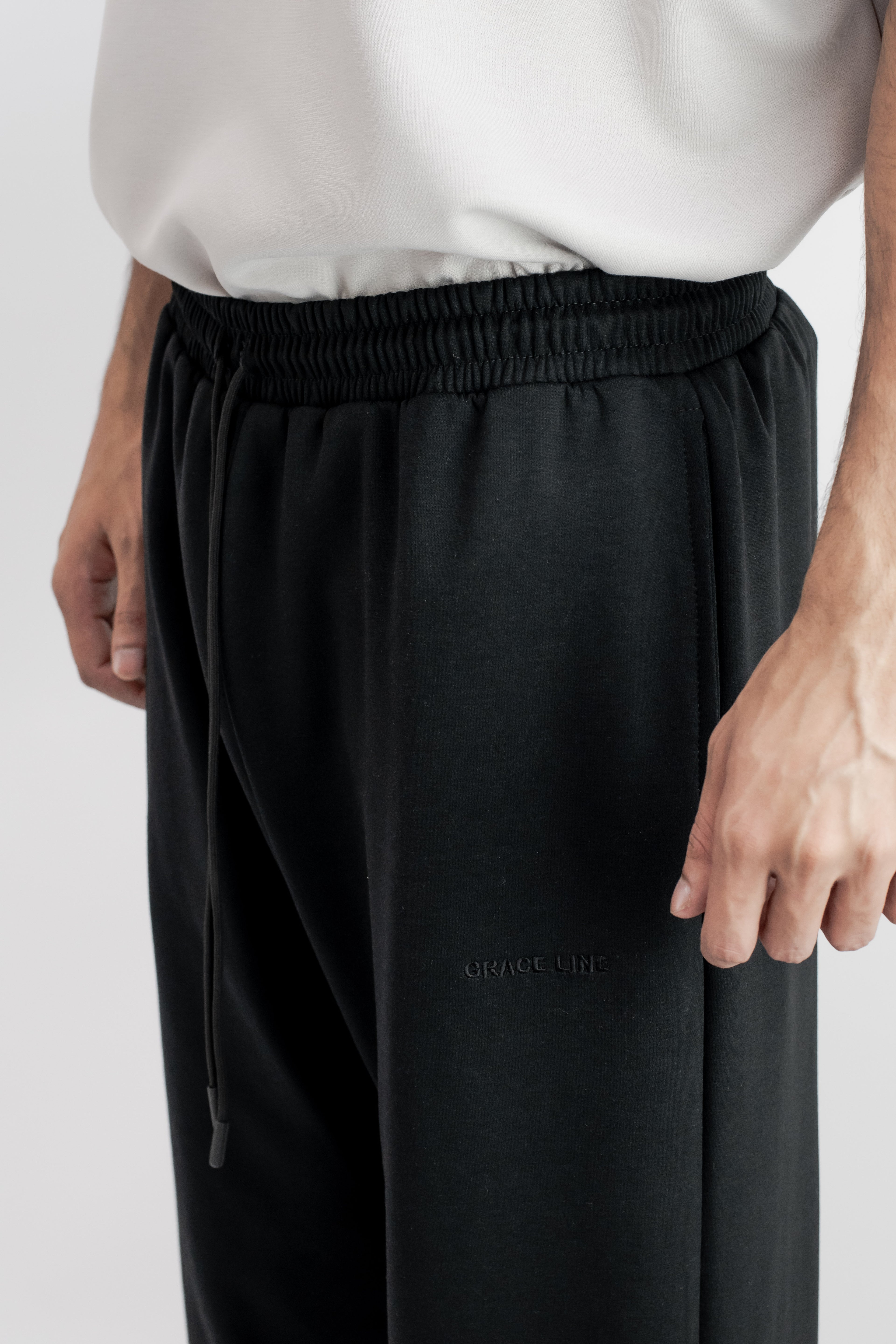Straight Baggy Trouser (Black)