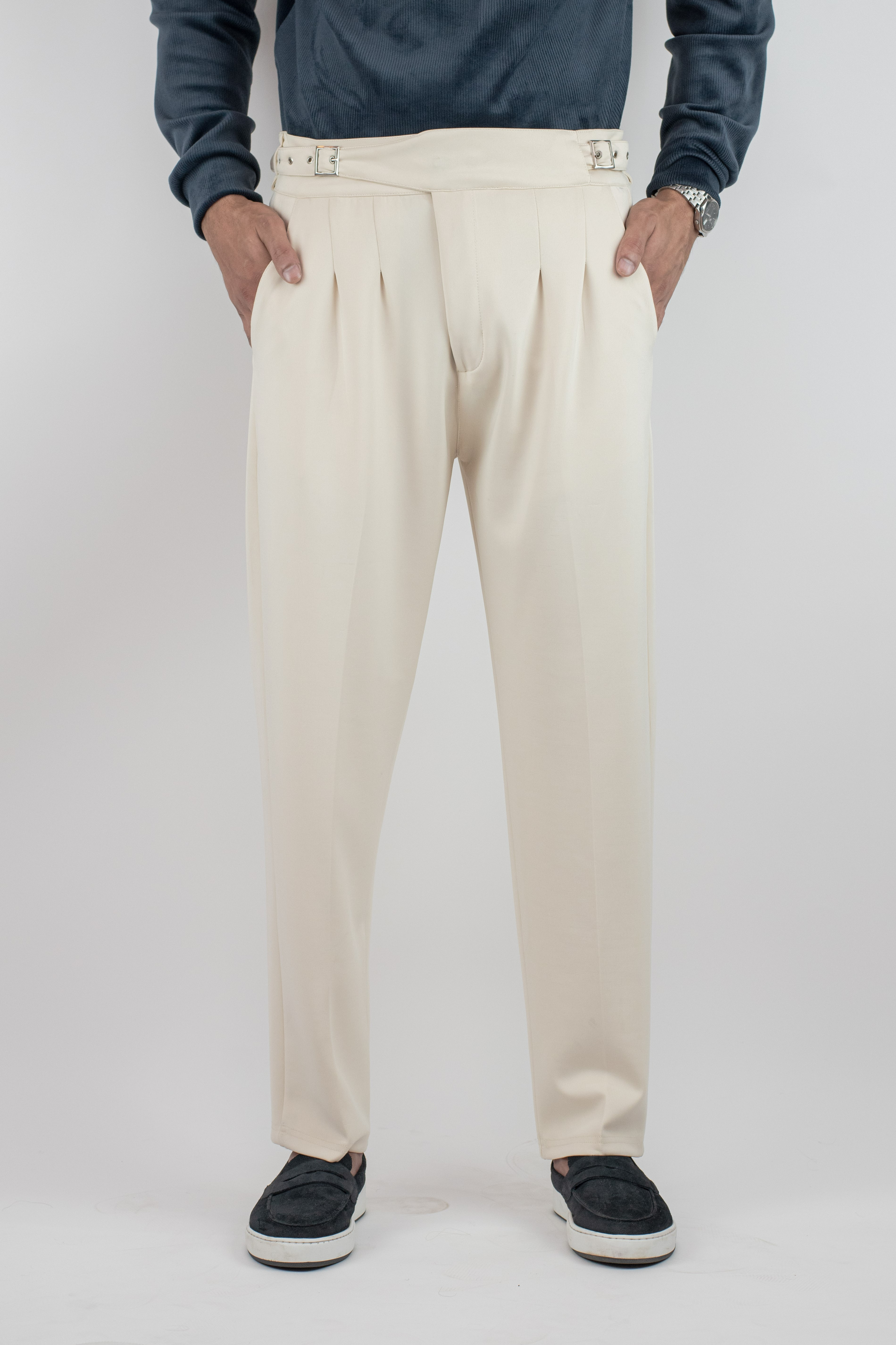 Pleated Relax Plant (White)