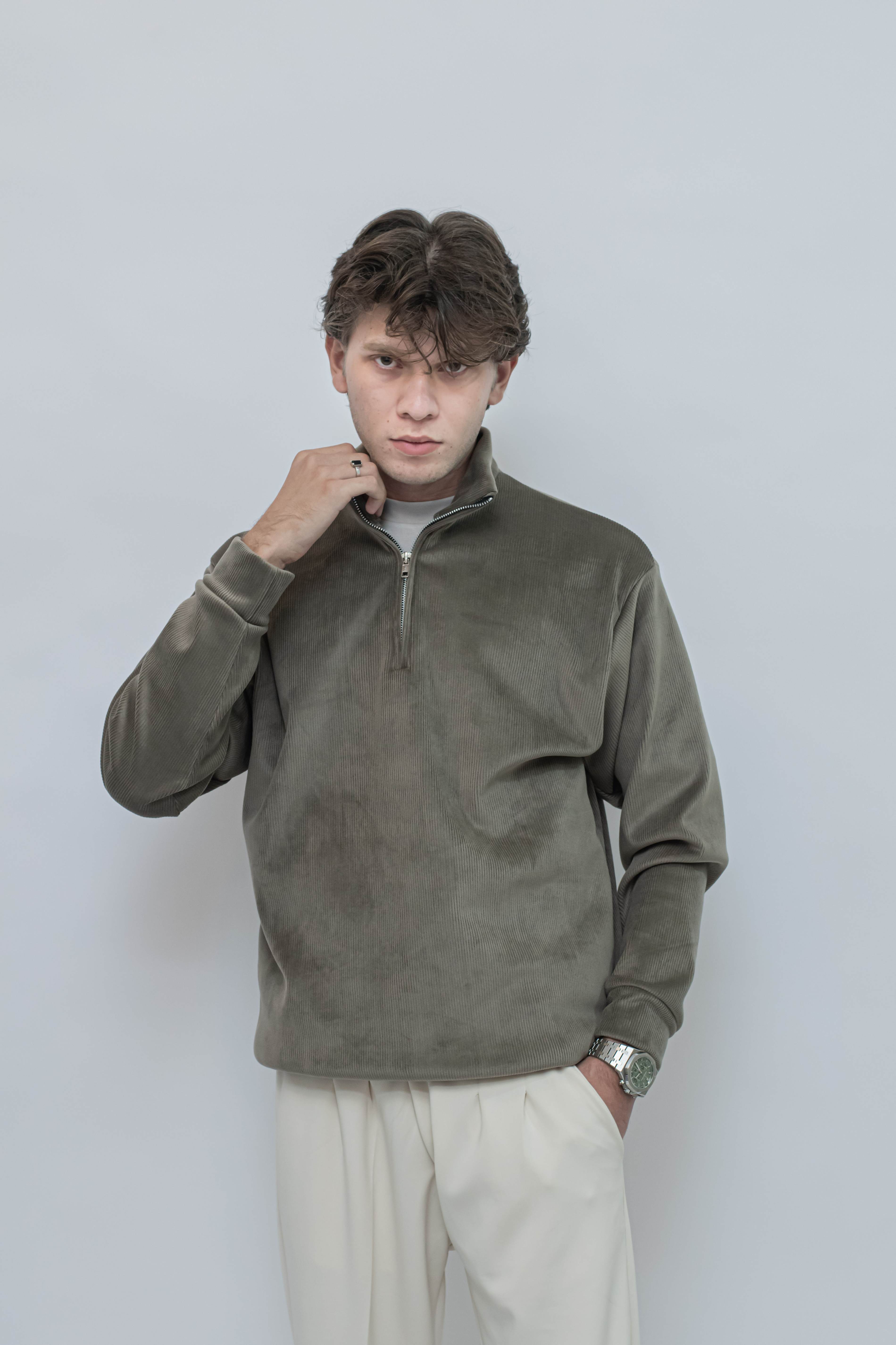 Corduroy Quater Zip Sweater (Olive)