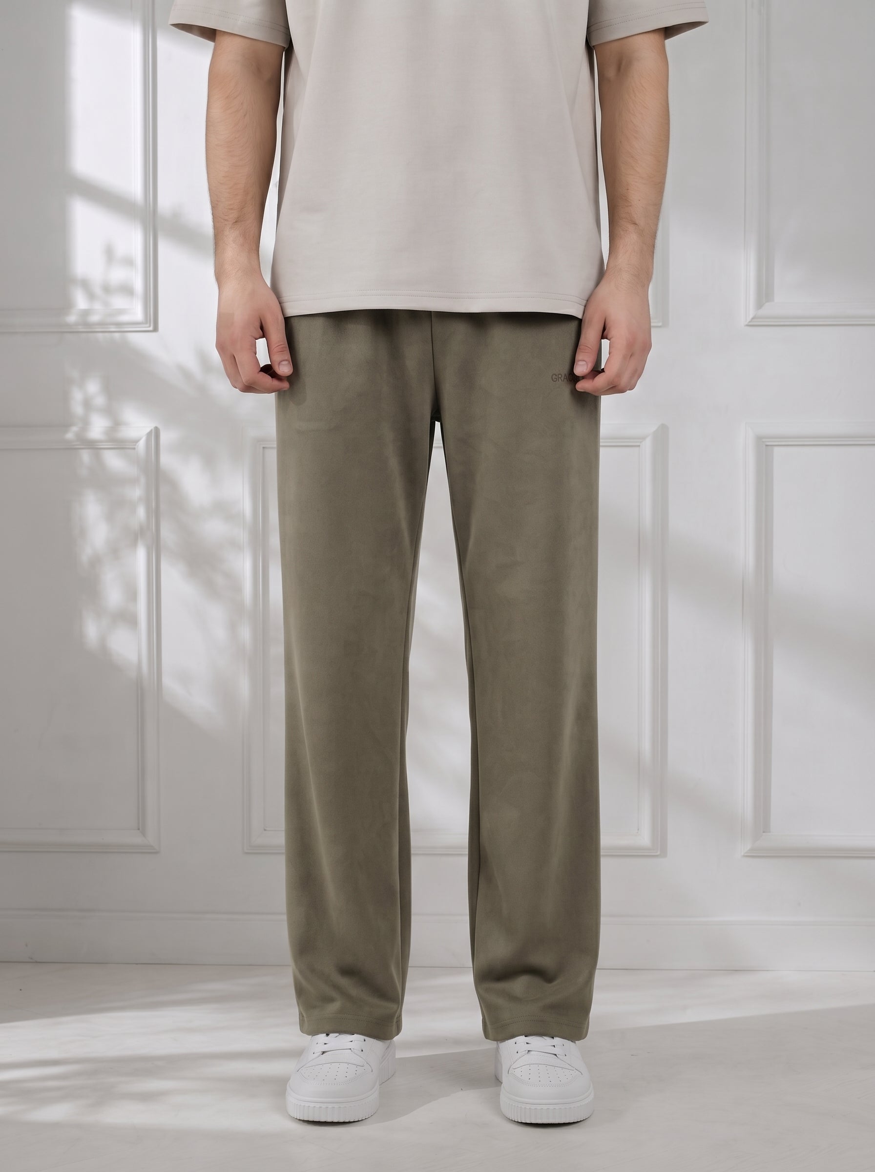 Modal Straight Baggy Trouser (Olive)